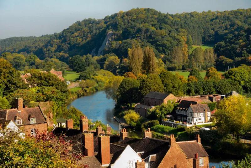 他為愛妻打造夢(mèng)幻坡地花園，驚艷世界80年
